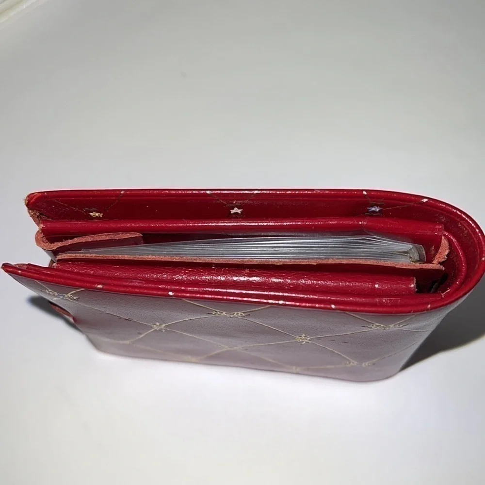 Vintage Red Leather Bifold Snap Wallet